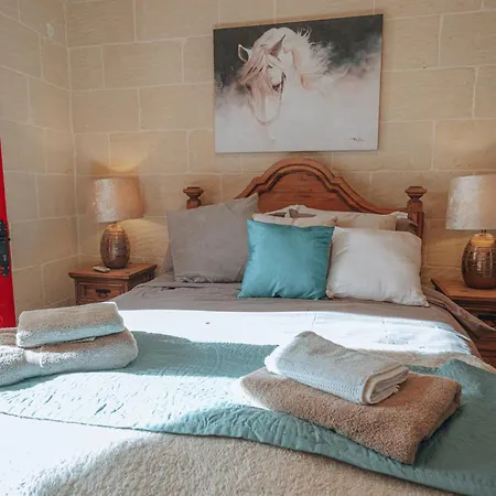 Amaryllis בית נופש