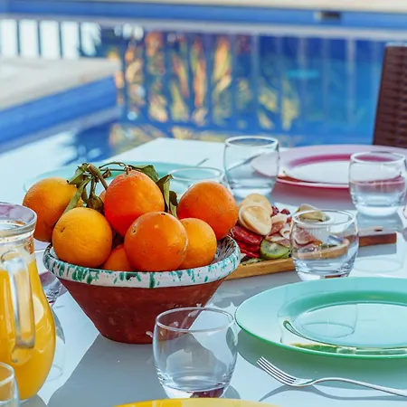 Amaryllis בית נופש *