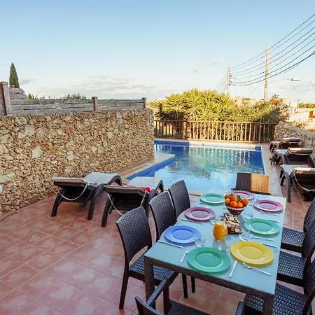 Amaryllis Holiday home Qala